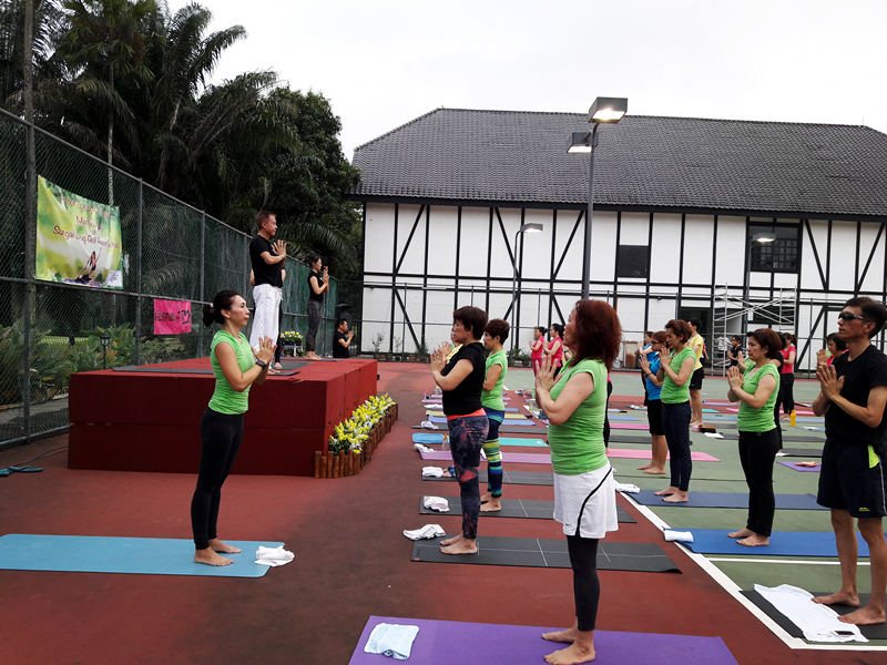 Outdoor Yoga 2016 by 100 Yogis 7